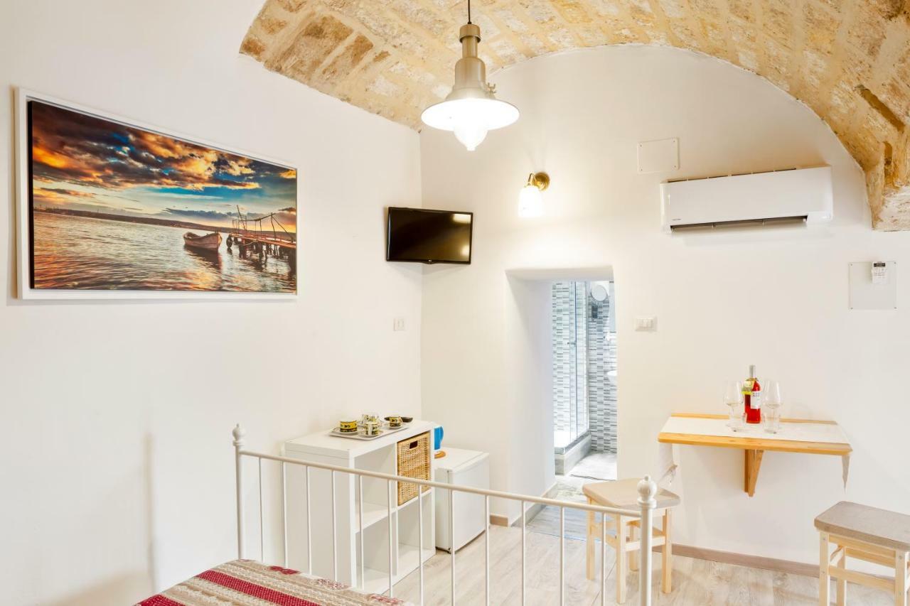 San Nicola Clemente Private Room Bari Kültér fotó